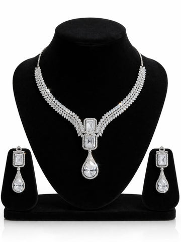 Luxury Diamond-Look Necklace Set for Women | Aurela Jewellers